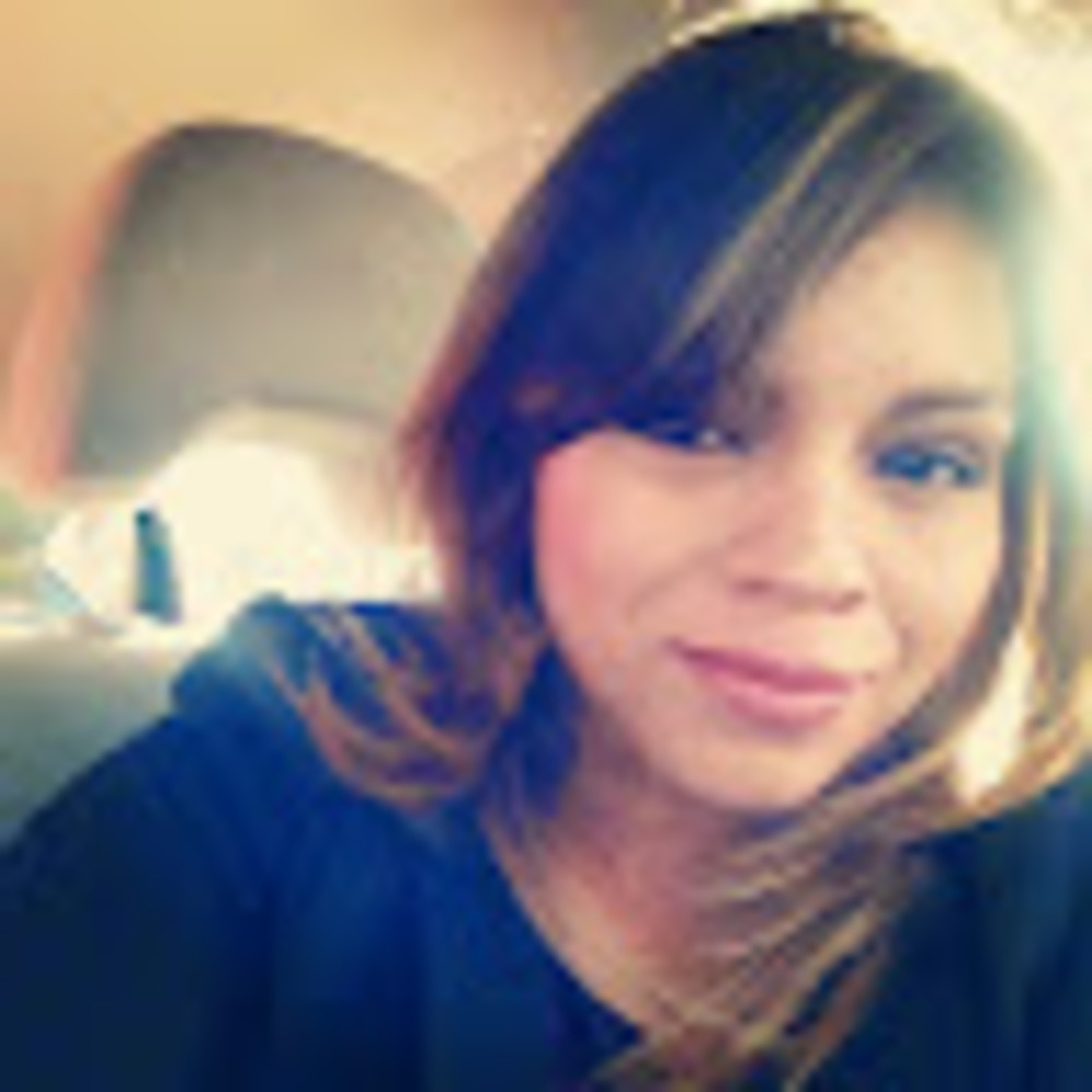 Meet your Posher, Yazmin